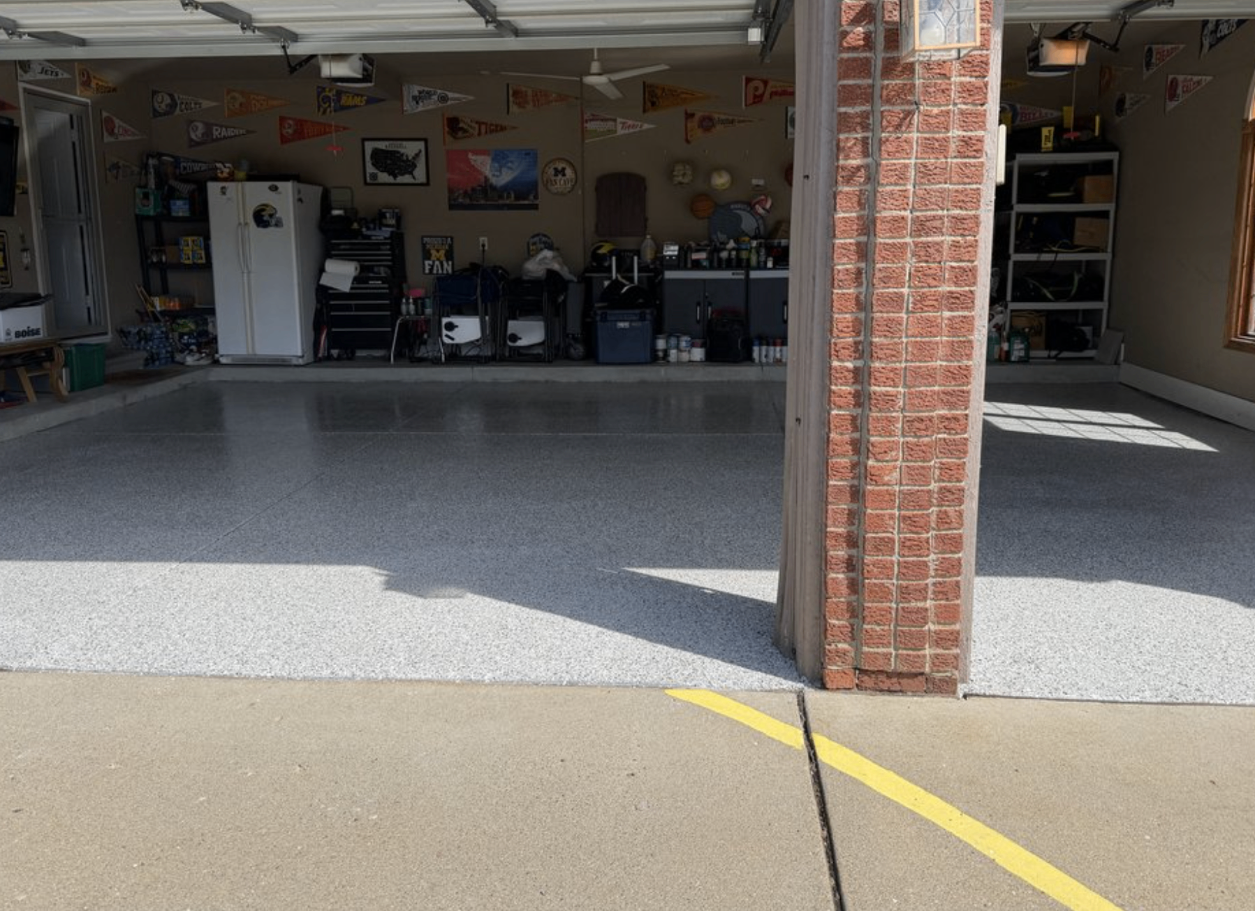 Epoxy floor install